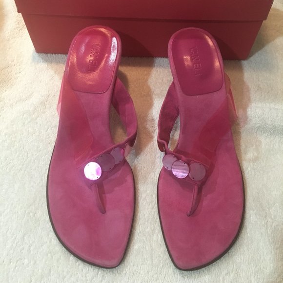 NWOT-Vanelli Pink Suede/Plastic Sandals-Sz 9.5 - Picture 1 of 6